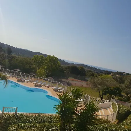 Le Parc Des Chênes *